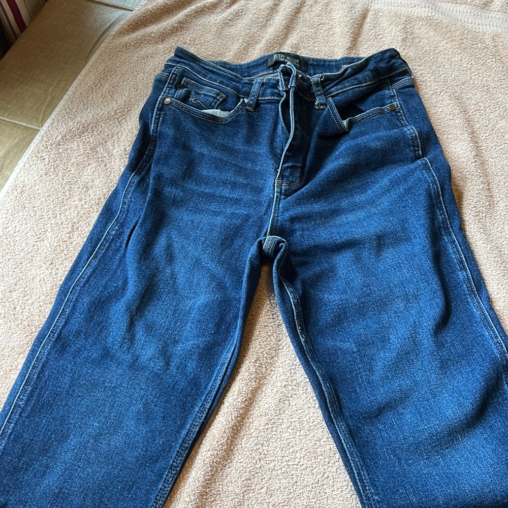 Judy Blue Cropped jeans 7/28